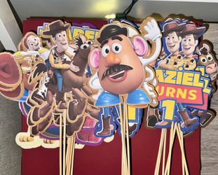 Character Toppers