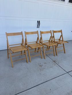 Set of 4 Wooden Folding Chairs