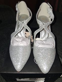 Women pumps