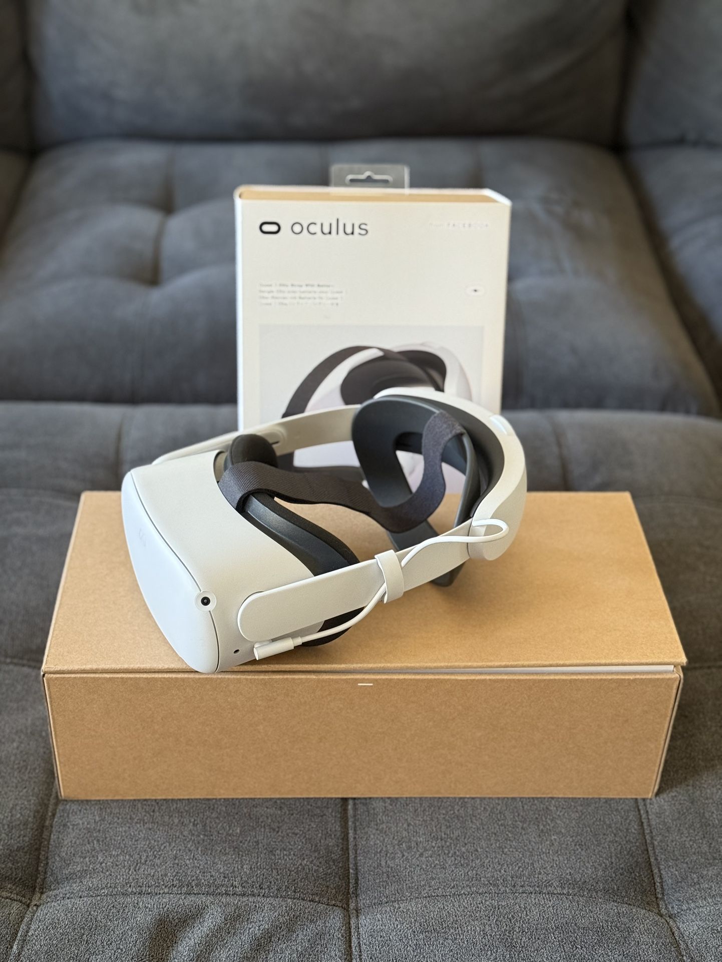 Meta Quest 2 VR Headset