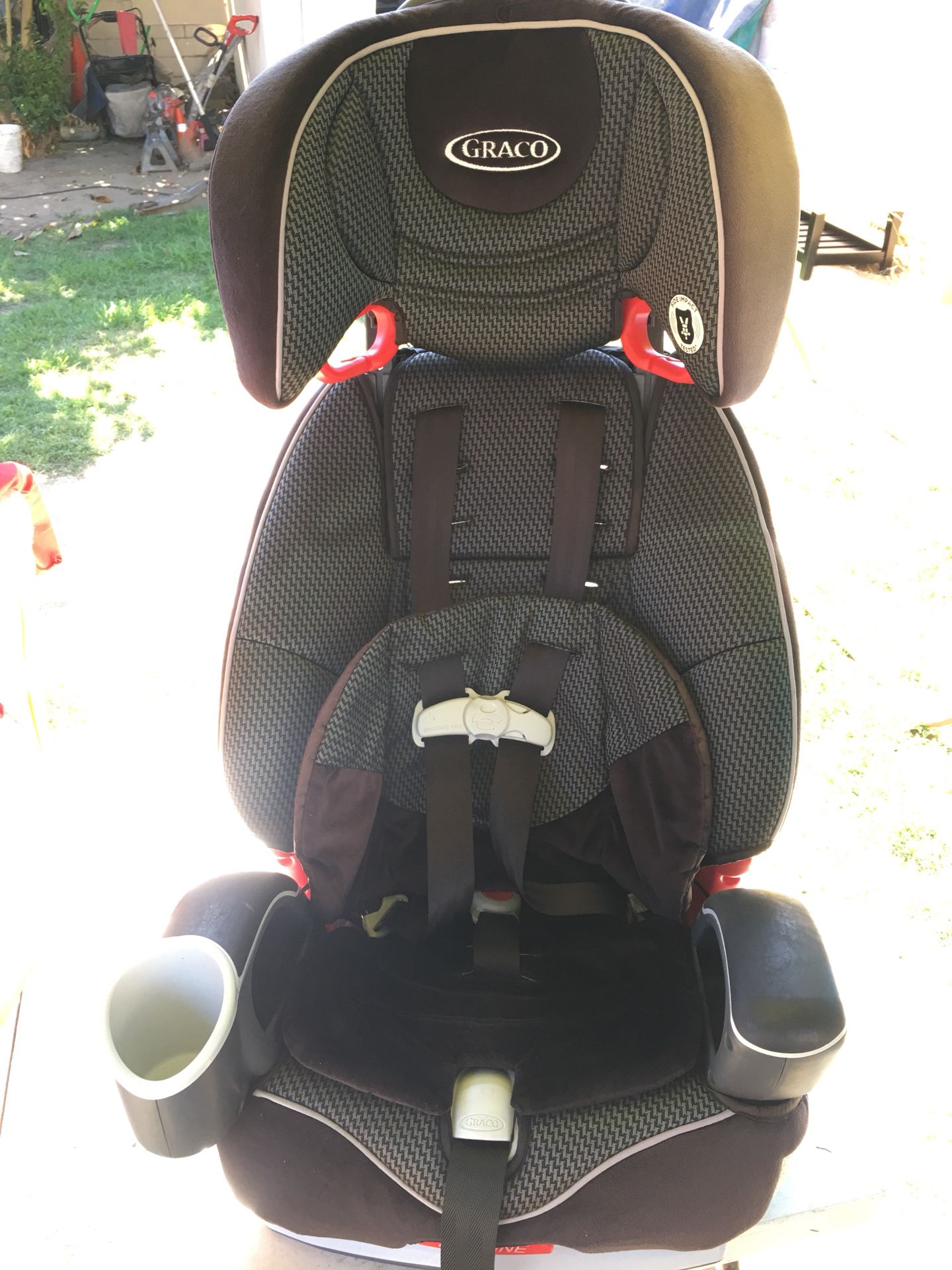 Graco baby car seat ,used but good condition