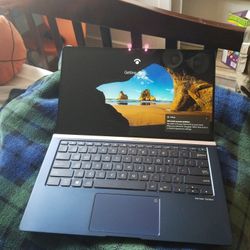 Asus Zenbook 14 Ultra-Slim