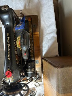 Vintage Singer Sewing Machine