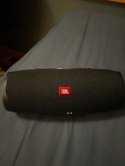 JBL Charge 4
