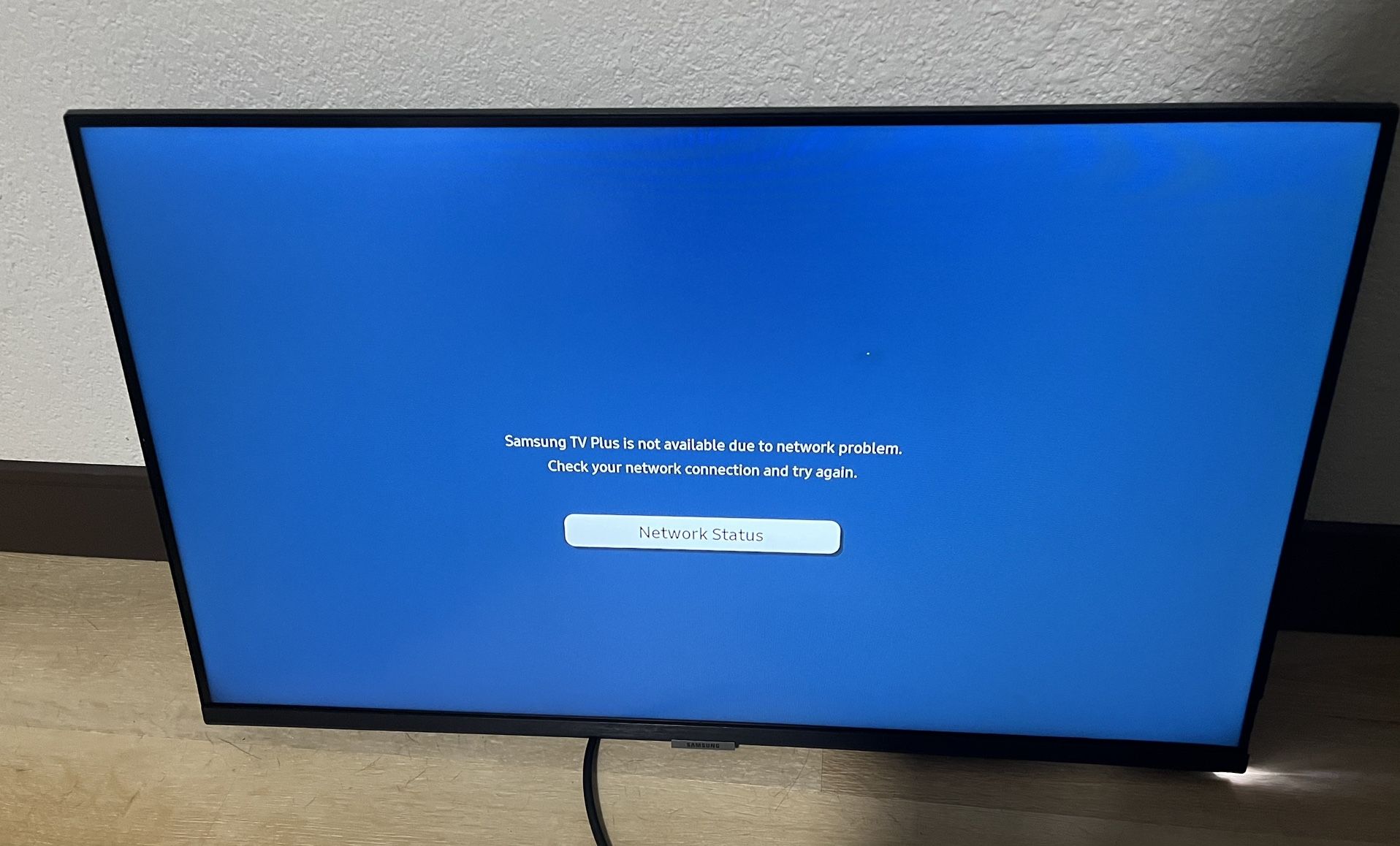 Samsung 32” M5 Series Smart Monitor and Streaming TV