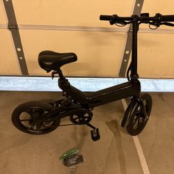 Jetson Haze Folding ebike With New Battery 15-20 Mile Range