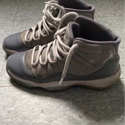 Cool Greys 11 Jordan’s 2022,size 6 