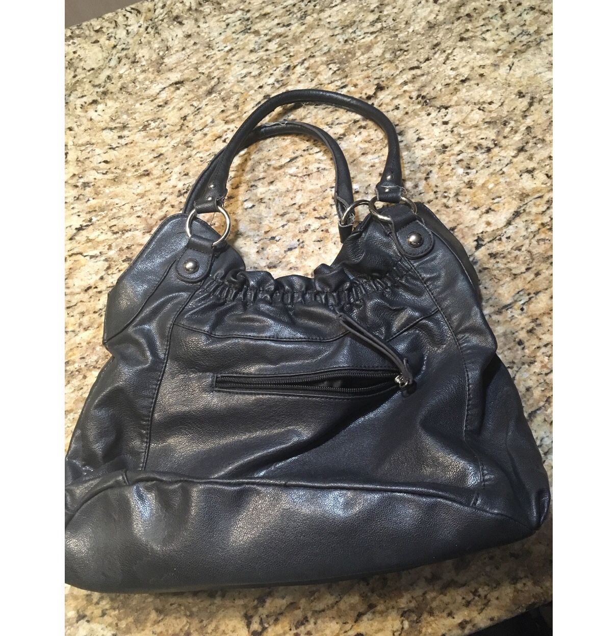 Elle leather handbag 15x10