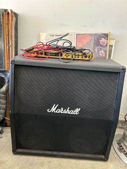 Marshall guitar cabinet 4x12