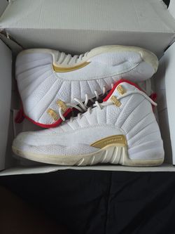Jordan 12 size 7 [GS