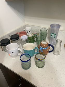mugs/cups