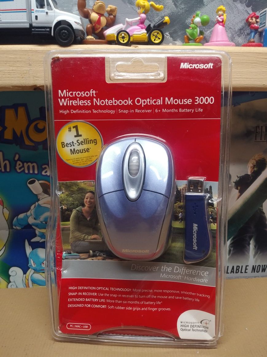 NEW SEALED - Microsoft Wireless Notebook Optical Mouse 3000 (1056 / 1051)