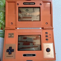 Nintendo Donkey Kong DK-52 Handheld Console Multi Screen 1982.