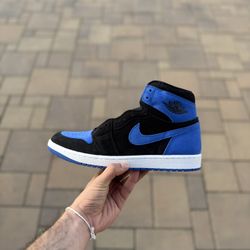 Jordan 1 Royal Reimagined Size 10.5