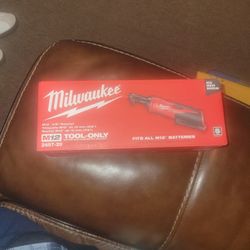 Milwaukee M12 3/8" Ratchet Brand New In Box Never Opened