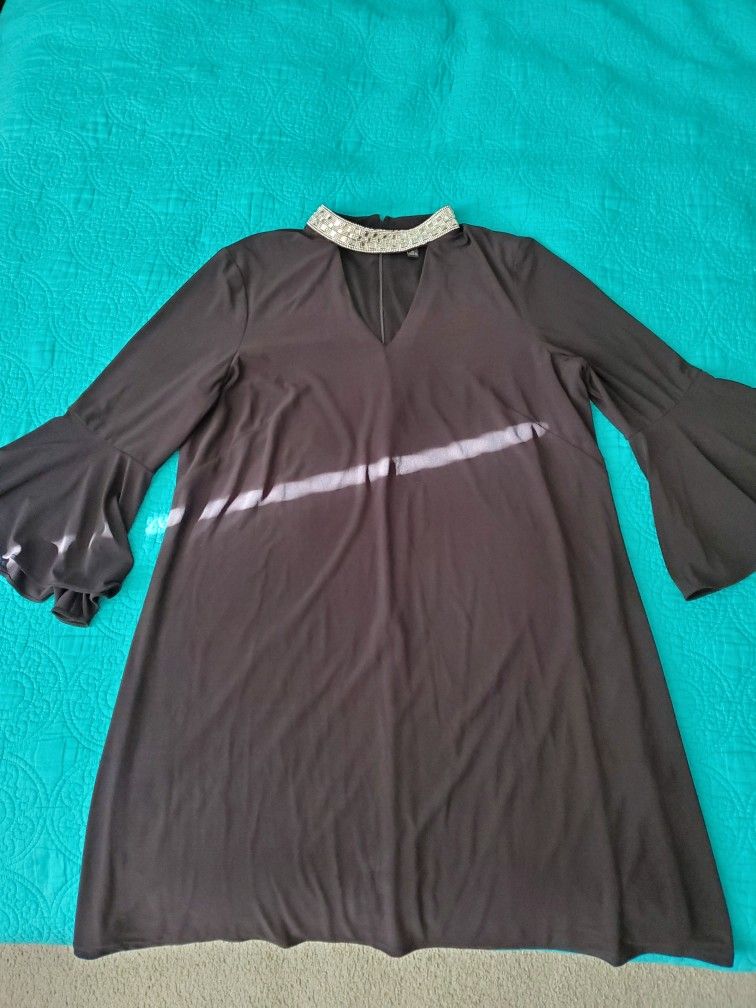 Beautiful Black Dress Size XL