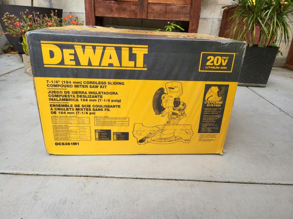 Dewalt brand new 20V MAX Cordless 7-1/4 in. Sliding Miter Saw with (1) 20V Battery 4.0Ah/charger