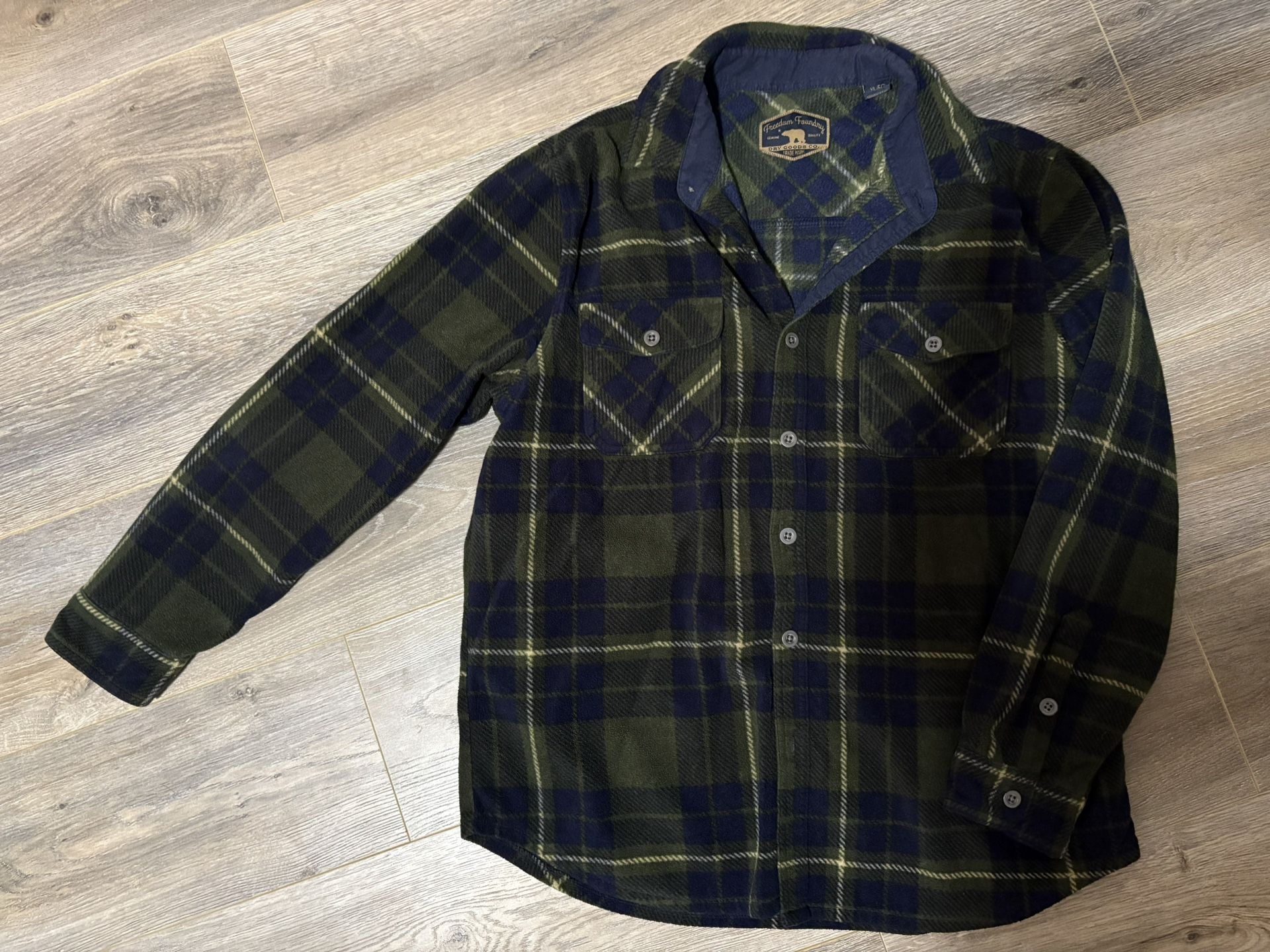 Freedom Foundry very soft, fleece like flannel shirt Size XL