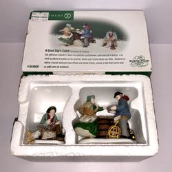 Department 56 Dickens’ Village: “A Good Day's Catch” Complete 2pc Set With Box