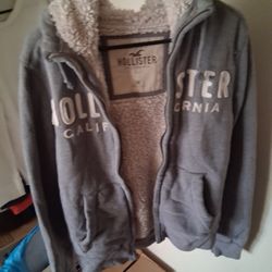 Pacific Merchants Hollister California zip up hooded faux fur lined jacket