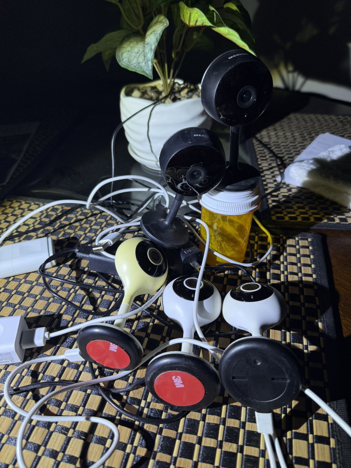 Geeni Wifi Cameras