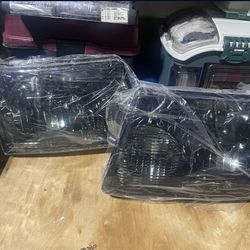 Ford Ranger Headlight