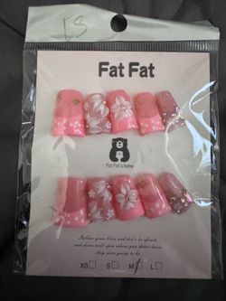 Press on nails medium