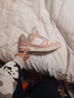 Louis Vuitton Trainer Sneaker Pink White
