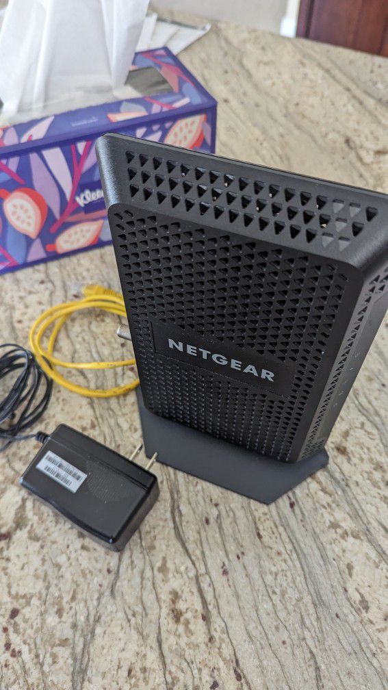 Netgear CM600 960Mbps Cable modem with Power & Ethernet Cable