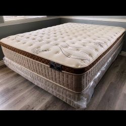Ck Organic Cloud Edition Europillow Top 12inch Mattress!!