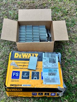 The original box is destroyed, so I put them in another box; there are approximately 4,150 staples.