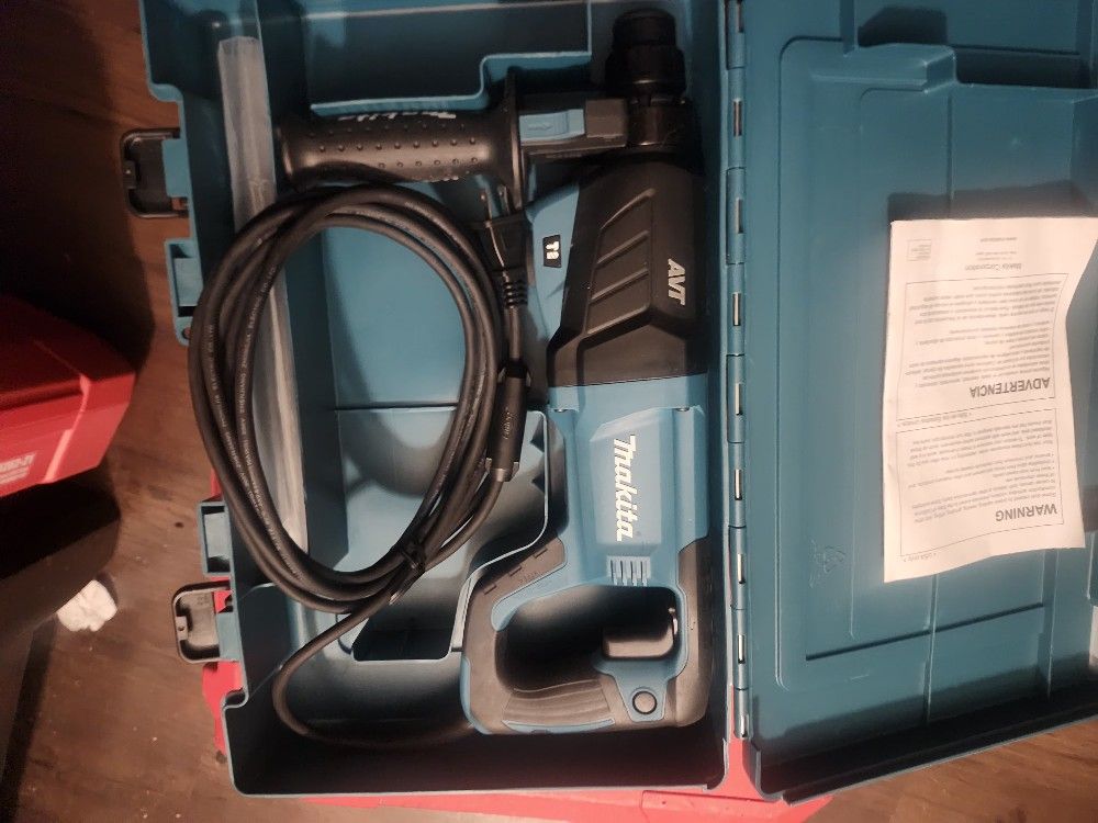 Makita