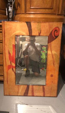 Mirror decor