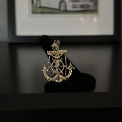 14k Pendant