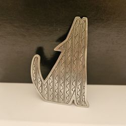 Vintage JJ Jonette 1988 pewter howling coyote brooch