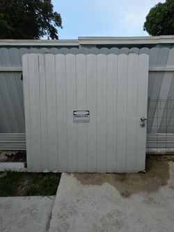 Durafence door