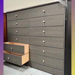 12 drawers dresser / Twelve drawers dresser