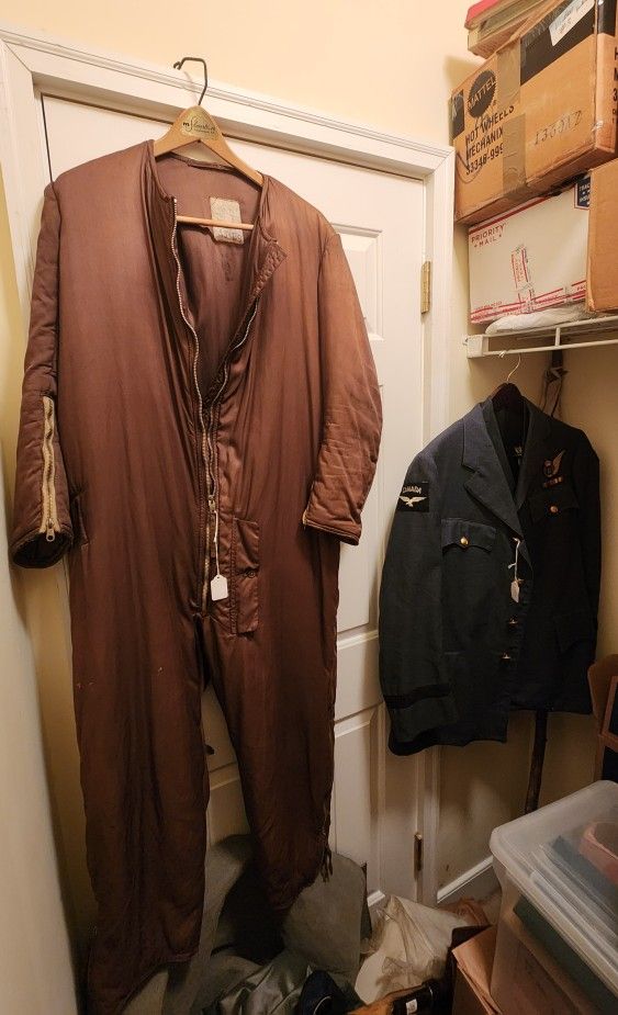 X2 WW2 Original Worn items! 