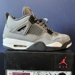 Jordan 4 Retro Cool Grey Size 10. Used Excellent Condition 