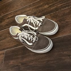 Brown and white vans size 12