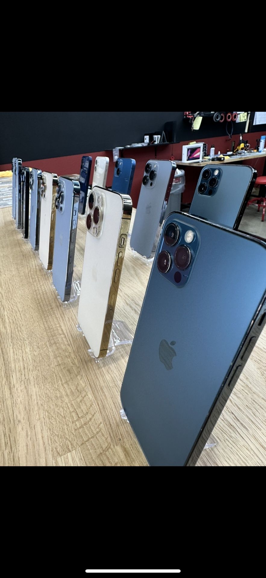 iPhones, 30 Day Warranty, Financing Available