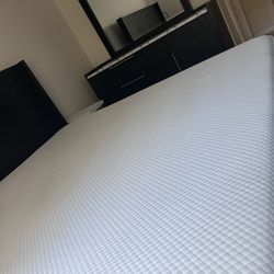 Black King Size Bedroom Set- Mattress Included