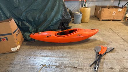 Riot Kayak Orange Whitewater Kayak with Paddles
