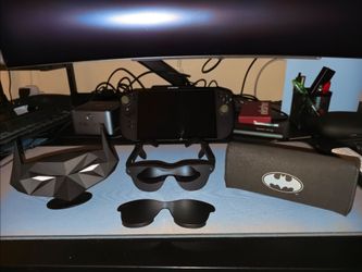 RayNeo Air 4 Pro AR Smart Glasses × 1
Air 4 Pro Limited Justice Edition