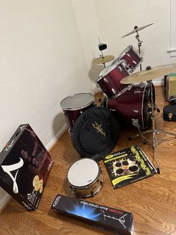 Tama Drum Set