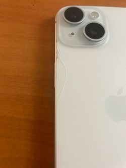 IPhone 15 locked