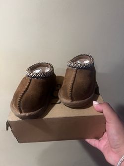 Ugg slippers