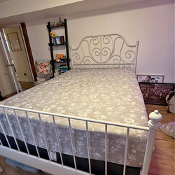 Full bed frame /full mattress
