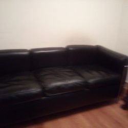 Black Leather 3 Seat Couch Silver Metall Framing Very Good Condition