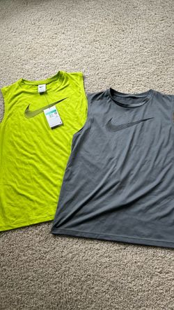 Boys Nike Tank Tops XL